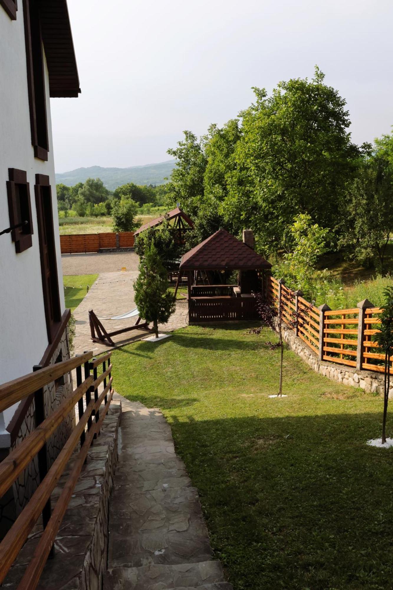 Casa Nikolia Hotel Măgura Exterior photo